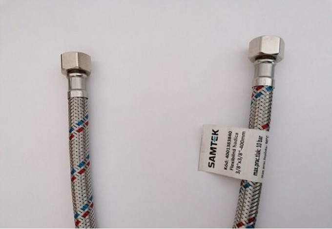 Hadica flexi 3/8x3/8 FF 30cm nerez opletaná voda Hadica flexi 3/8x3/8 FF 30cm nerez opletaná voda