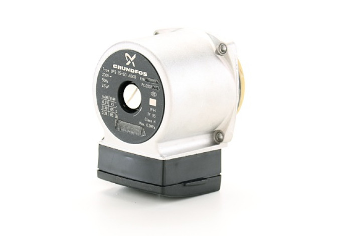 Čerpadlo obehové Grundfos UPS 15-60 motor Čerpadlo obehové Grundfos UPS 15-60 motor
